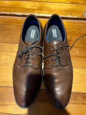 Johnston & Murphy Brown Leather Lace-Up Oxfords